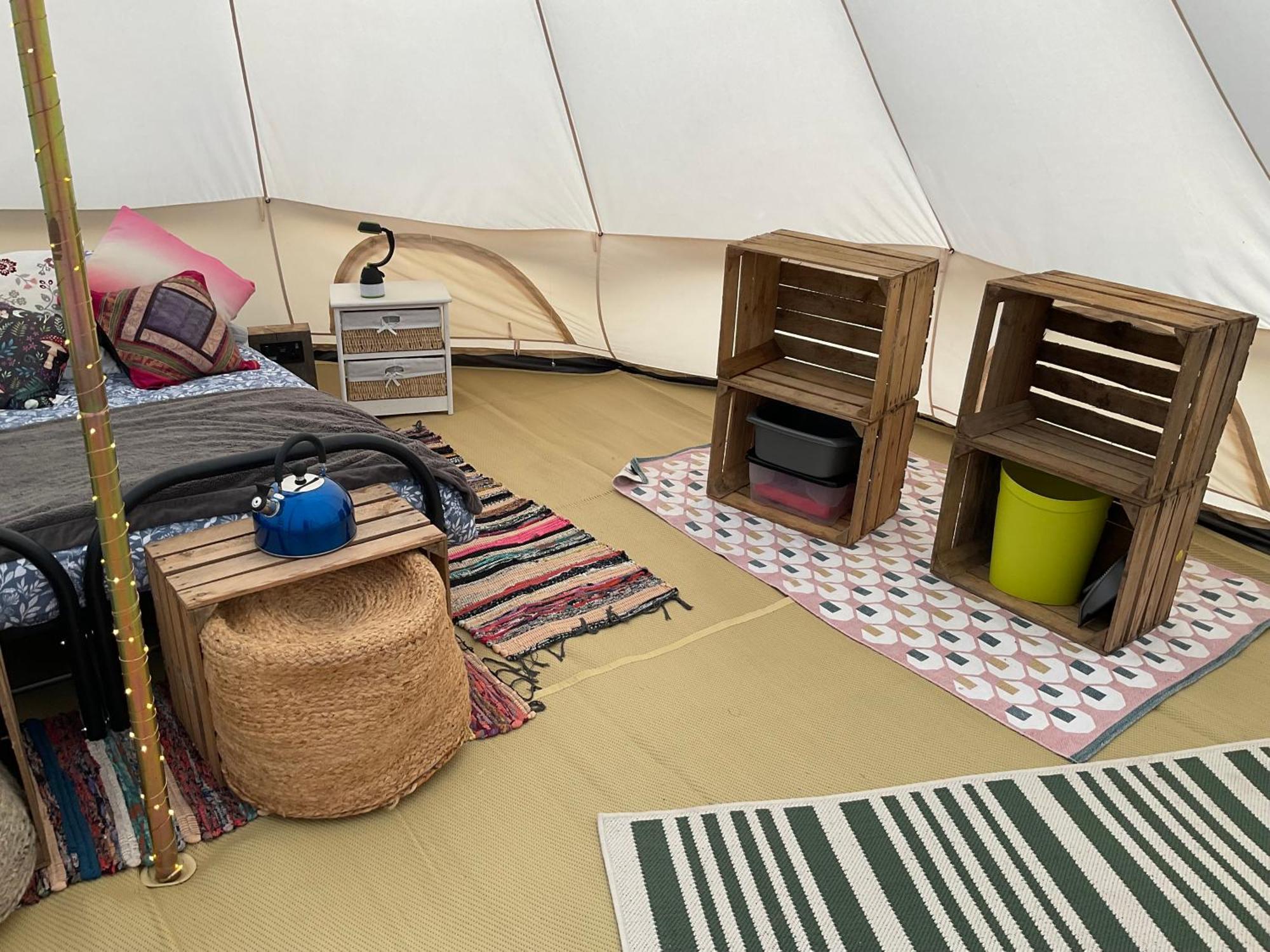Glamping Meadow Bell Tent Stithians Exterior photo